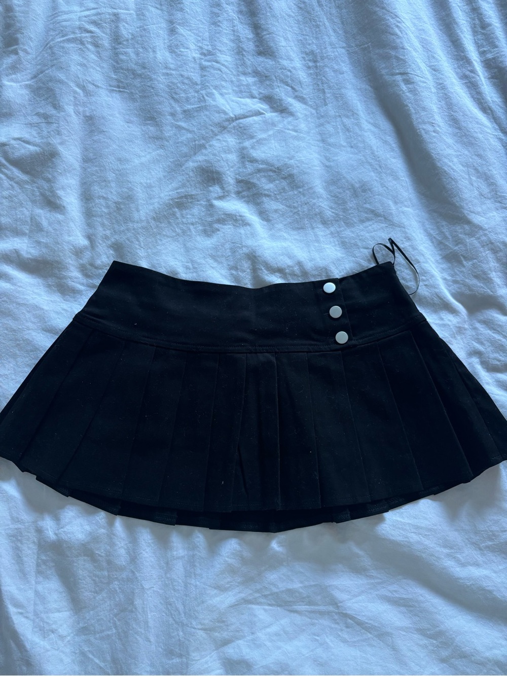 Edikted Black Pleated Mini Skirt with Contrast Buttons